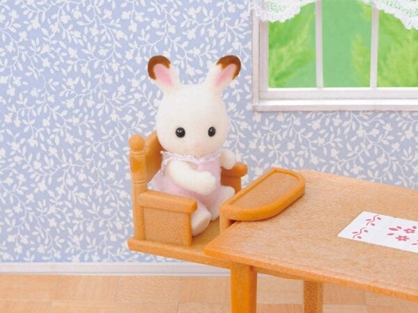 Sylvanian Families Family Table and Chairs - Image 2