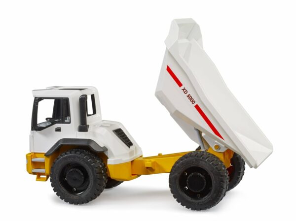 Bruder 1:16 Dump Truck - Image 5