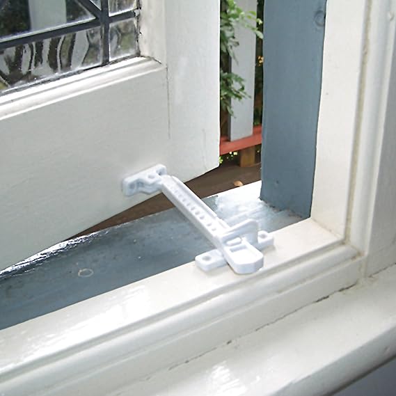 Dreambaby Window Latch Safety Lock(Outward Opening) - Image 3