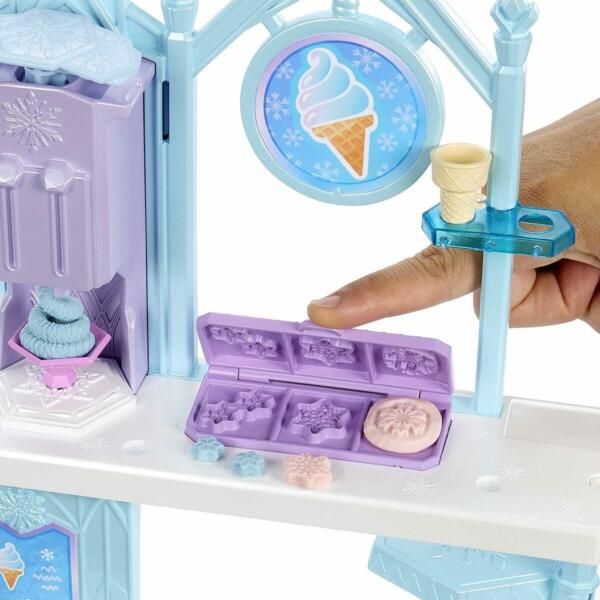 Disney Frozen Dessert Playset With Elsa & Olaf - Image 2