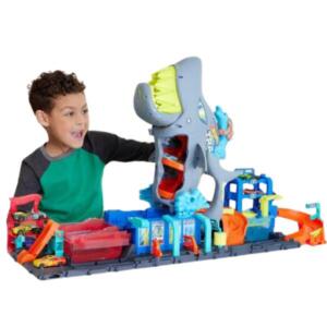 Hot Wheels City Ultra Shark Car Wash With Colour Reveal Toy Car