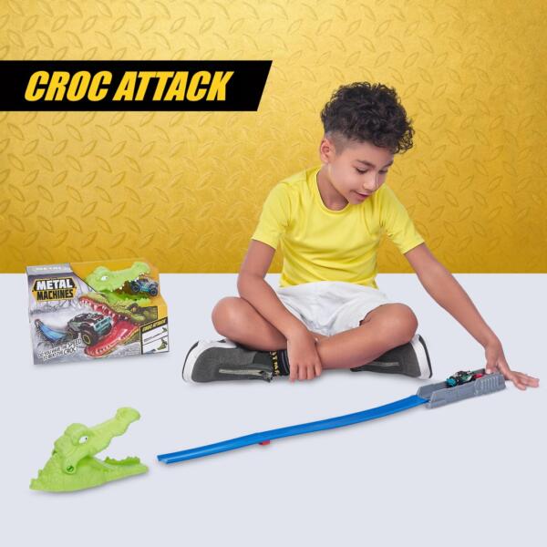Metal Machines Croc Attack Playset
