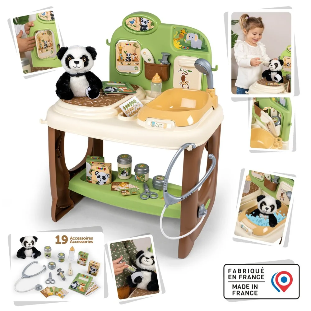 Smoby Animal Care Center with Panda + 19 Accessories