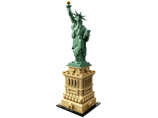 LEGO Architecture 21042 Statue of Liberty - Image 7