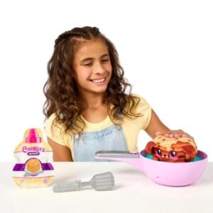 Cookeez Makery Pancake Treatz Plush Surprise