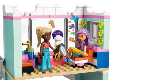 LEGO Friends 42662 Hair Salon and Accessories Store - Image 11