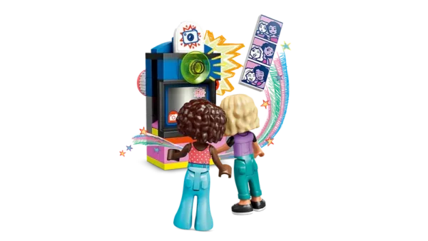 LEGO Friends 42662 Hair Salon and Accessories Store - Image 9