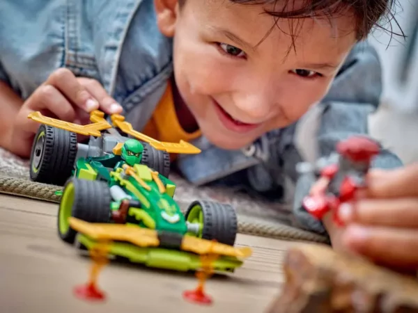 LEGO Ninjago 71828 Lloyd's Pull-Back Race Car - Image 4
