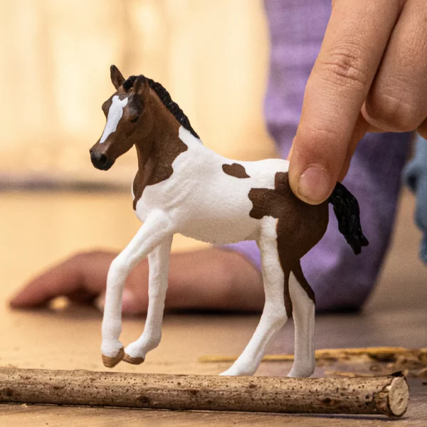 Schleich 14899 Paint Horse Foal - Image 2