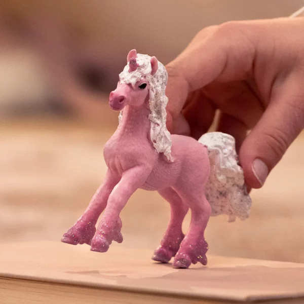 Schleich 70832 Flower Unicorn Foal - Image 7