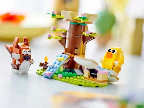 LEGO 40640 Spring Animal Fairground - Image 3