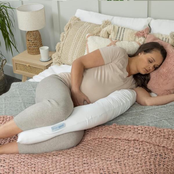 Dreamgenii Pregnancy and Feeding Pillow - Image 4