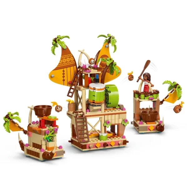 LEGO Disney 43258 Moana 2 Kakamora Barge Set - Image 4
