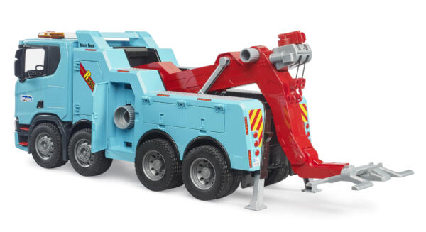 Bruder 1:16 Scania Super 560R Recovery and Towing Truck with light and sound module - Image 4