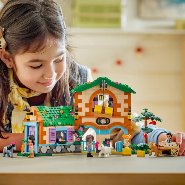 LEGO Friends 42654 Pony Ranch & Stable Set - Image 3