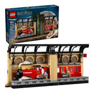 LEGO Harry Potter 76450 Book Nook - Hogwarts Express Set