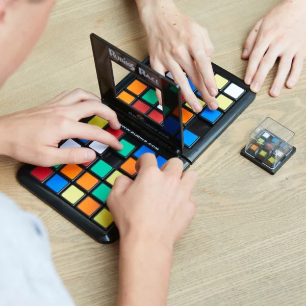 Rubik's Cube Race Game