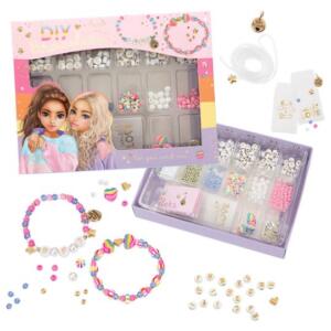 Top Model DIY Bracelets