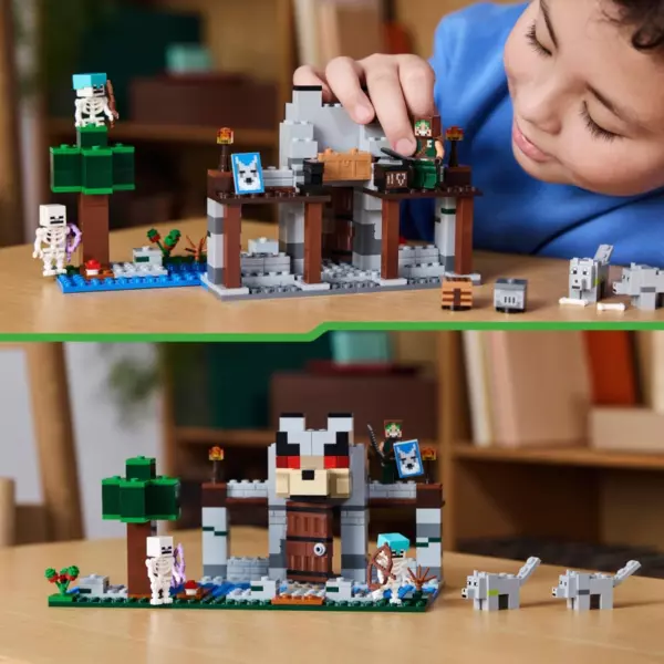 LEGO Minecraft 21261 World The Wolf Stronghold Set - Image 3