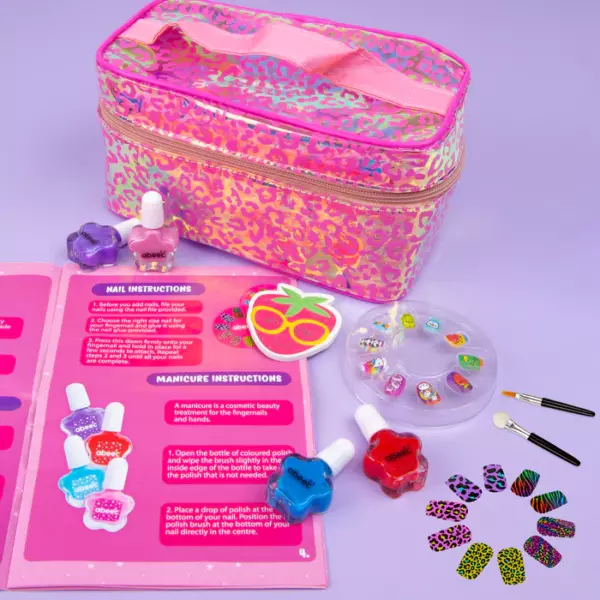 Fabulous Make Up Kit - Image 4
