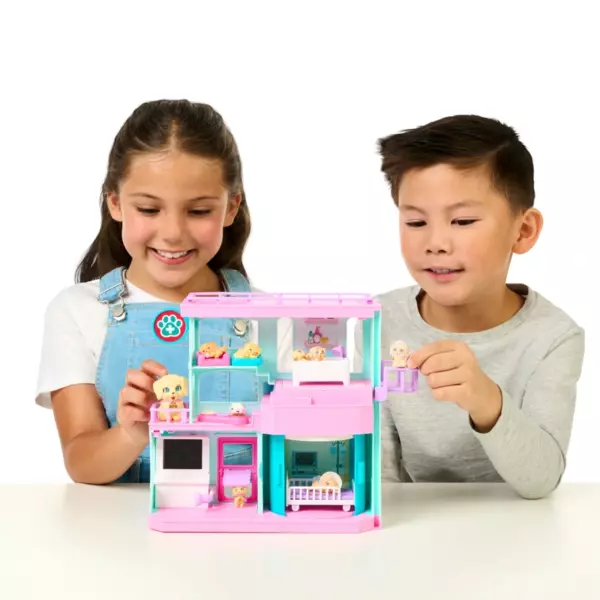 Little Live Pets Mama Surprise Families Baby Care Clinic Playset - Image 2