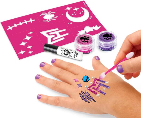 Monster High Feeling Fierce Monster Makeover - Image 3