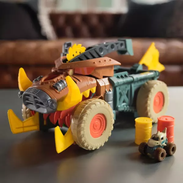 Monster Jam Mini Jams Playset Megalodon Mad Hog Chomper