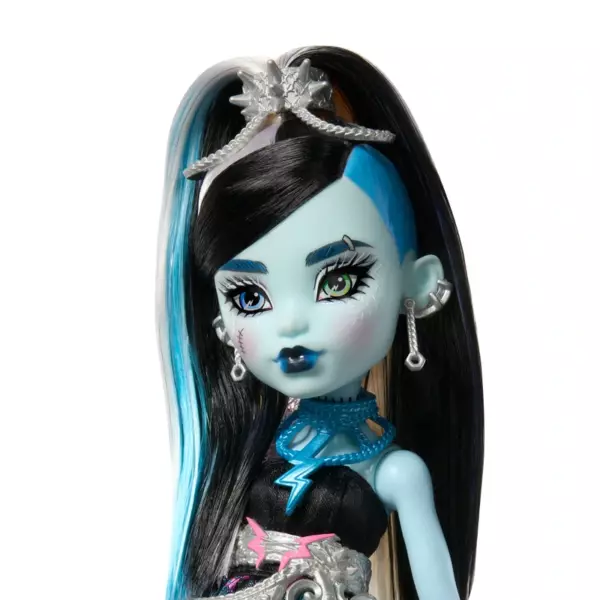 Monster High Scary Sweet Birthday Frankie Stein Doll - Image 2