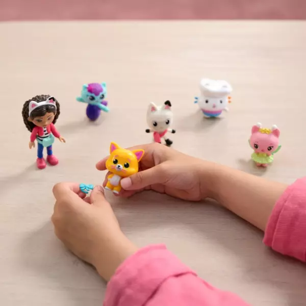 Gabby's Dollhouse The Movie Cat-venture Crew Figure Pack - Image 5