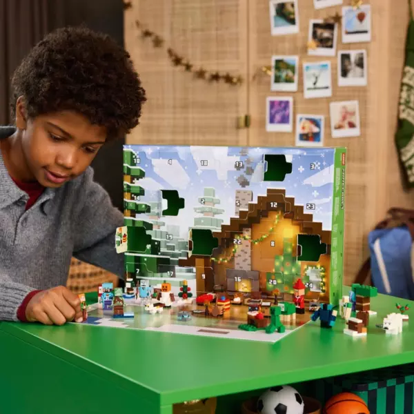 LEGO Minecraft 21280 Advent Calendar 2025 Set - Image 3