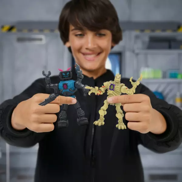 MrBeast Lab Hybrids Hyper Fusion Mix & Match 2 Action Figures Pack BeastBot and Atomic Terrana-Cl - Image 4