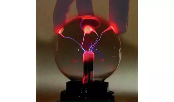 Science Mad 2 in 1 Plasma Globe - Image 4
