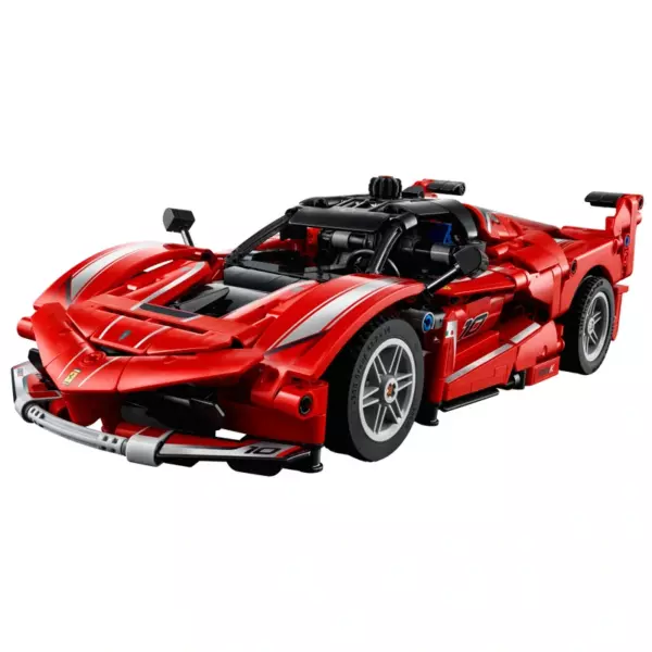 LEGO Technic 42212 Ferrari FXX K Set - Image 2