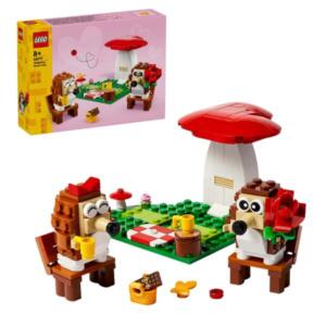 LEGO Iconic 40711 Hedgehog Picnic Date