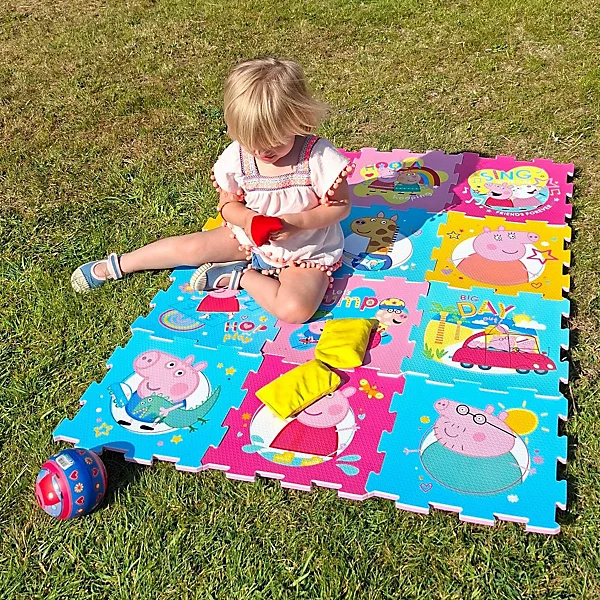 Peppa Pig Puzzle Mat - 12 Piece