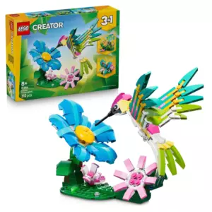 LEGO Creator 31384 3-in-1 Wild Animals: Colourful Hummingbird Set