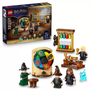 LEGO Harry Potter 76460 Hogwarts Castle Sorting Hat Ceremony Set
