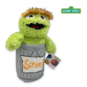 Sesame Street Oscar 28cm Plush
