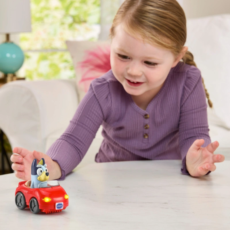 VTech Toot-Toot Drivers Bluey Escape Convertible - Image 4