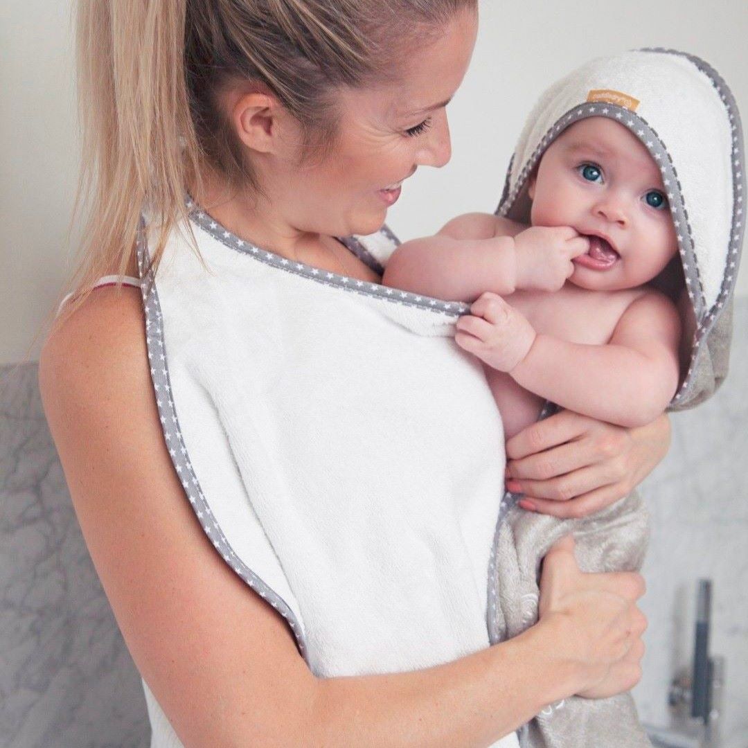 Cuddledry Hands Free Baby Towel - Grey - Image 4